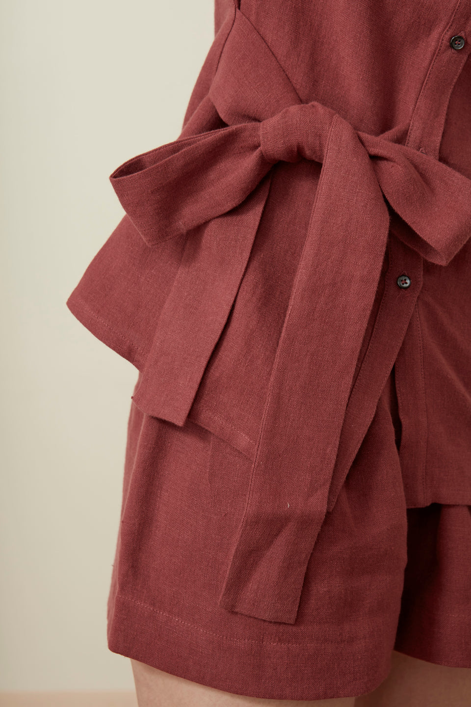 SINGLE TIE SHIRT SS19