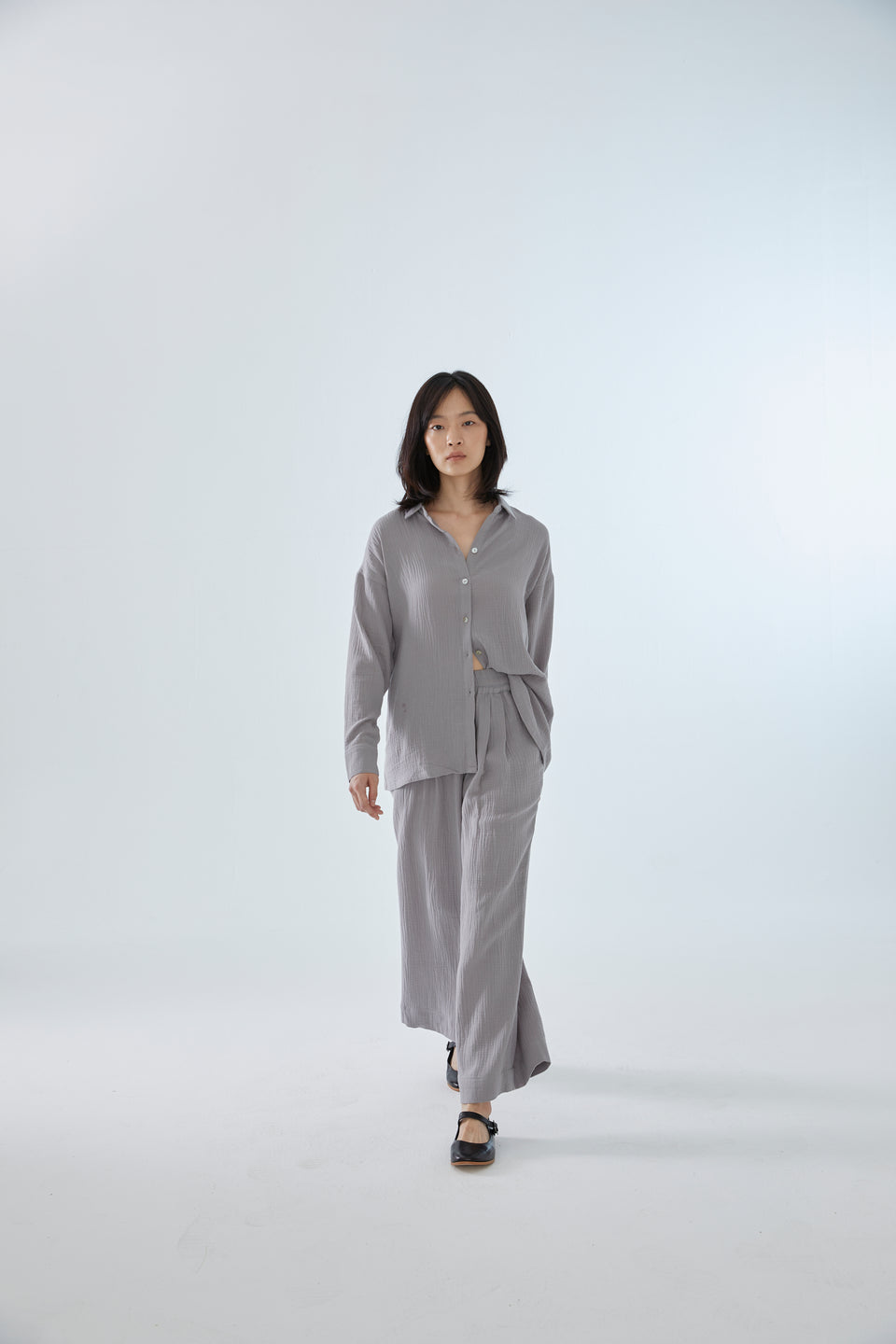 SIMPLE WIDE LEG PANTS