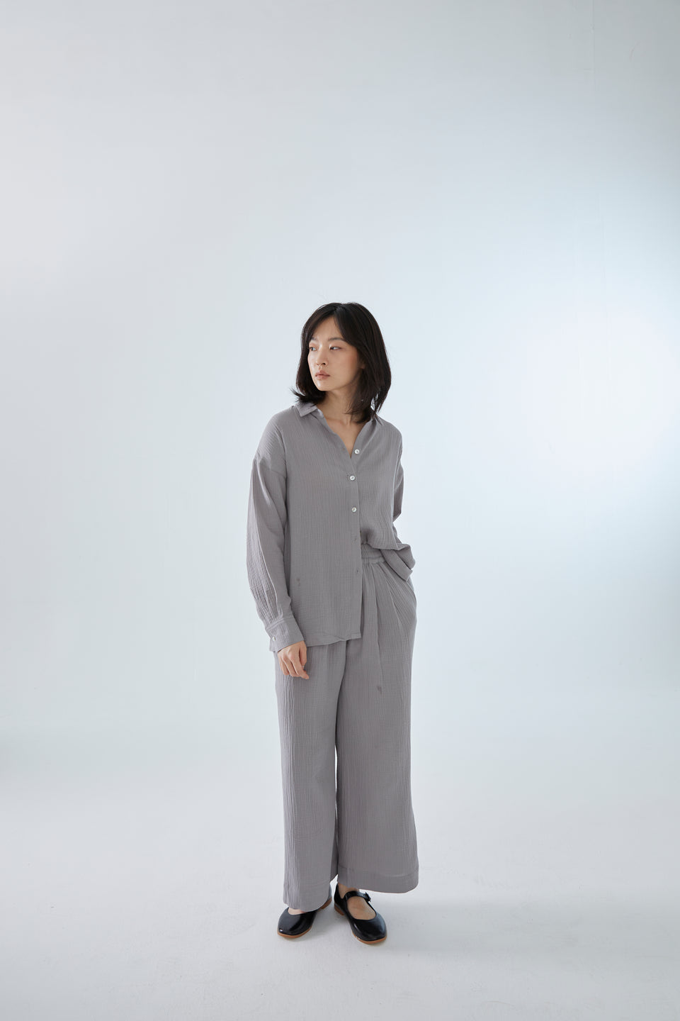 SIMPLE WIDE LEG PANTS