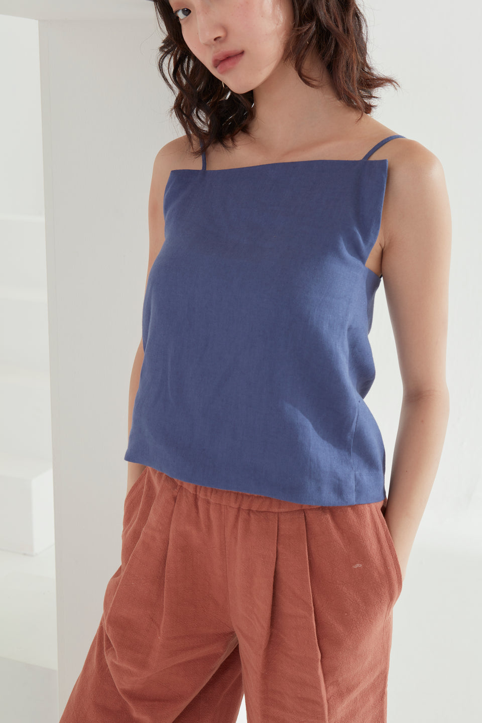 ASYMMETRY SINGLET TOP