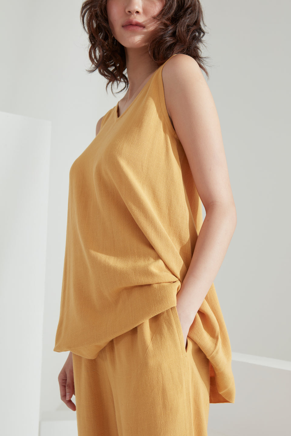 V NECK TUNIC