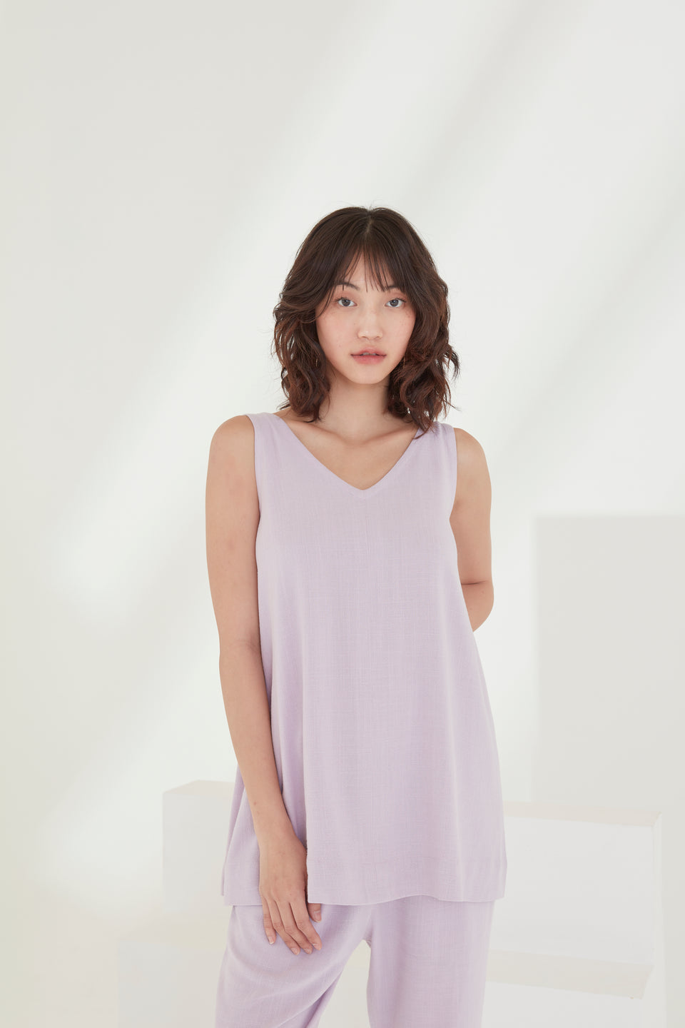 V NECK TUNIC