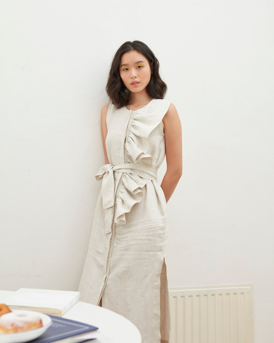 ONE-SIDED RUFFLE DRESS