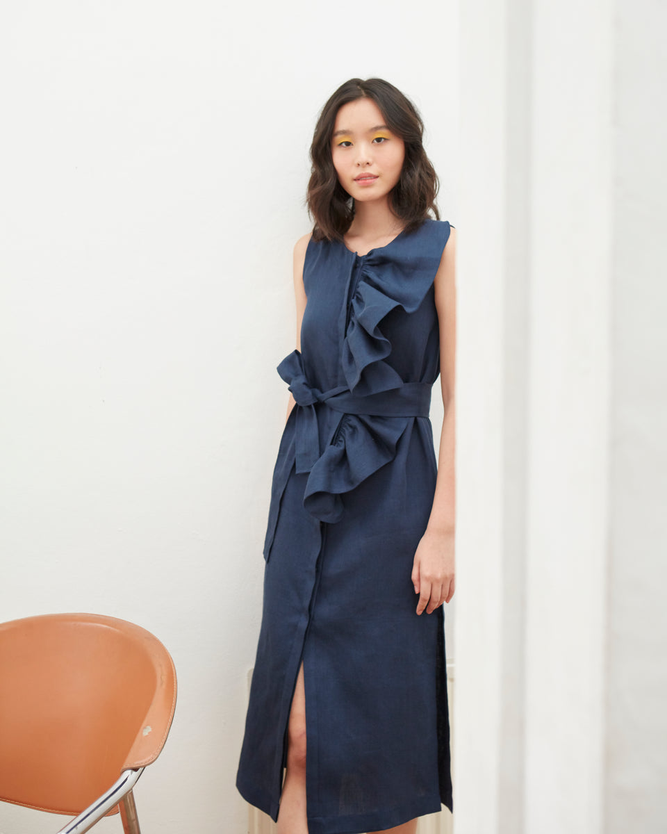 ONE-SIDED RUFFLE DRESS