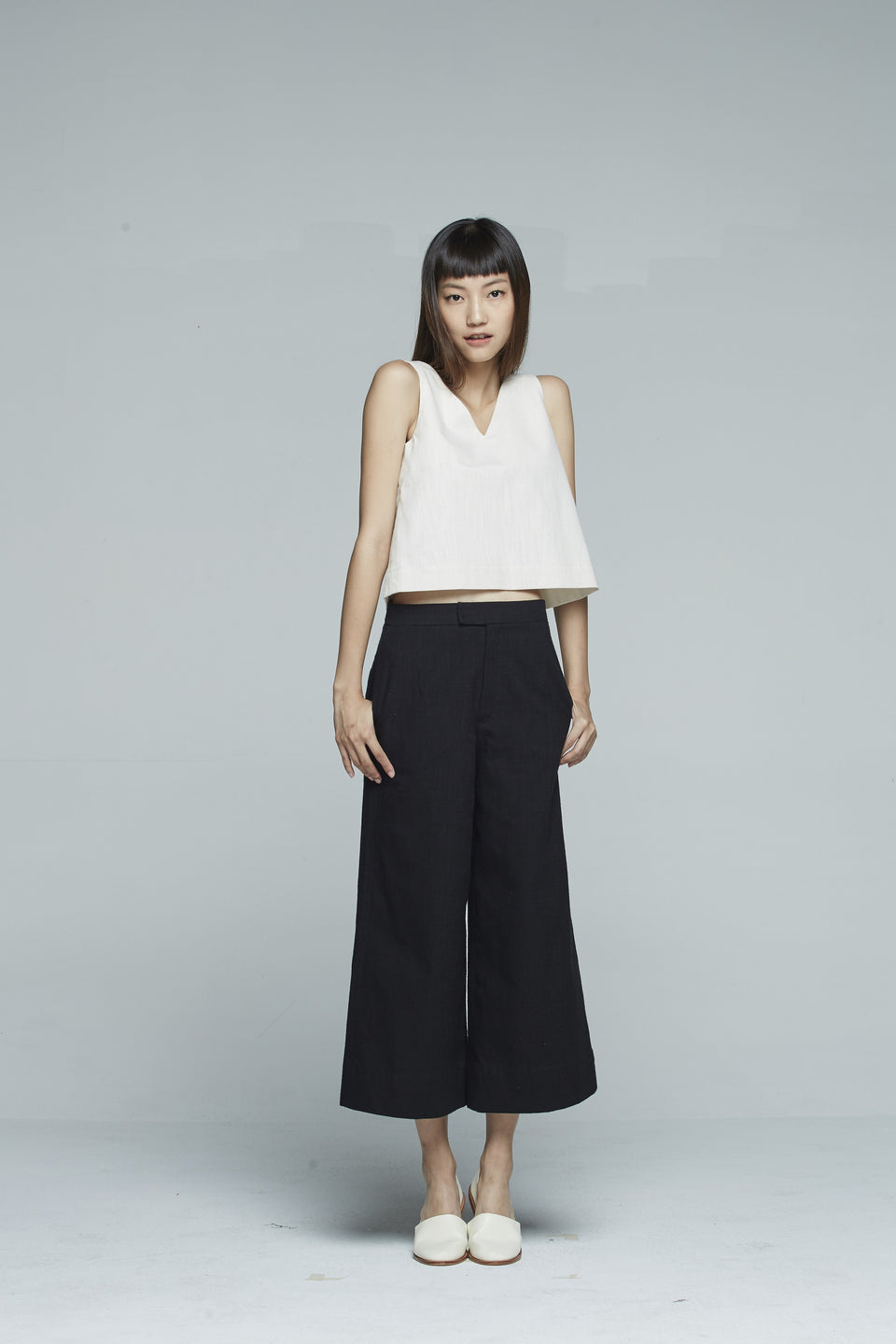 WIDE-LEG PANTS