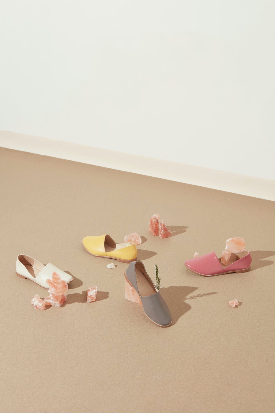 SIMPLE FLATS