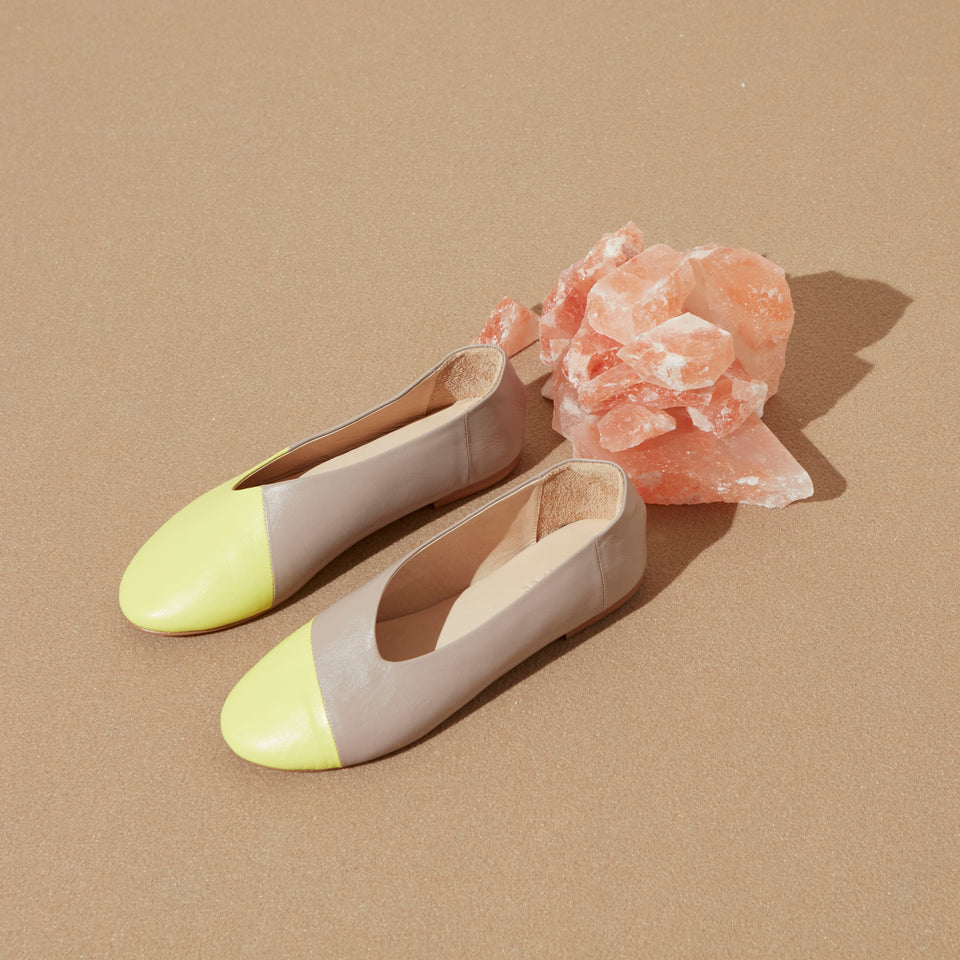 BFF FLATS